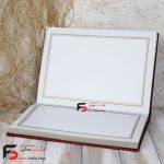 آلبوم فریم‌دار اکلیلی مناسب عکس با ابعاد 30*20 سانتی‌متر