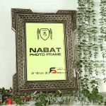 قاب عکس خاتم مناسب برای اندازه 30*21 سه گل گوشه دار