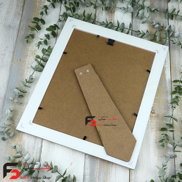 قاب عکس 20*25 کد 330با نمای سه سانت و حالت دار با رنگ بژ