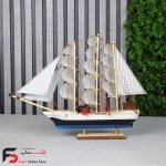 کشتی چوبی شاهب سایز متوسط در سه رنگ زرد و قهوه ای و آبی