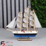 کشتی چوبی شاهب سایز کوچک در سه رنگ زرد و قهوه ای و آبی