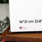 قاب عکس مگنتی از جنس پلکسی با ابعاد 21*16 سانتی متر