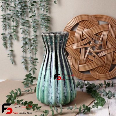 گلدان گردن باریک سرامیکی شره ای